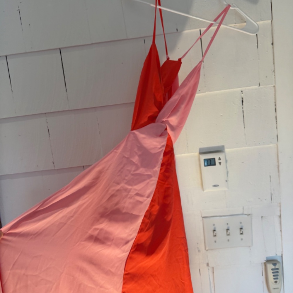 NWT Popvil A-Line Asymmetrical Red Pink Colorblock Dress. Size medium. - Picture 6 of 8